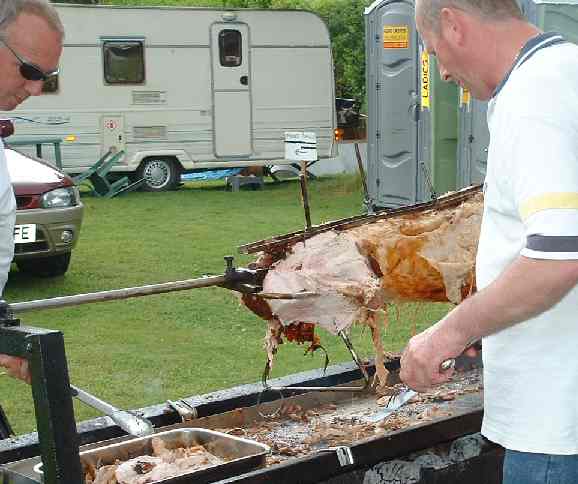 hog roast carriage