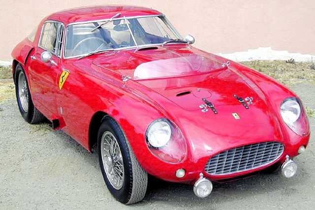 ferrari_berlinetta_coupe.jpg