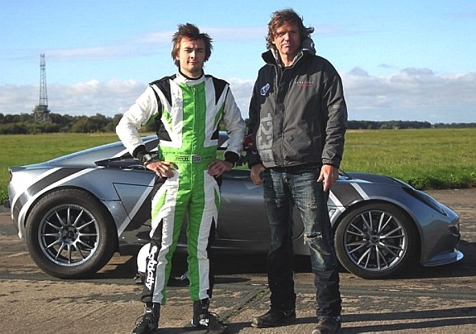 Nick Ponting and Dale Vince at Elvington airfield, Yorkshire