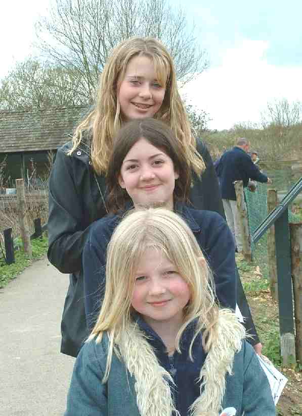 Anna Gregson, Layla and Josie - cousins at Wetlands 2004