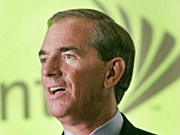 Gary Forsee, Sprint Nextel chairman