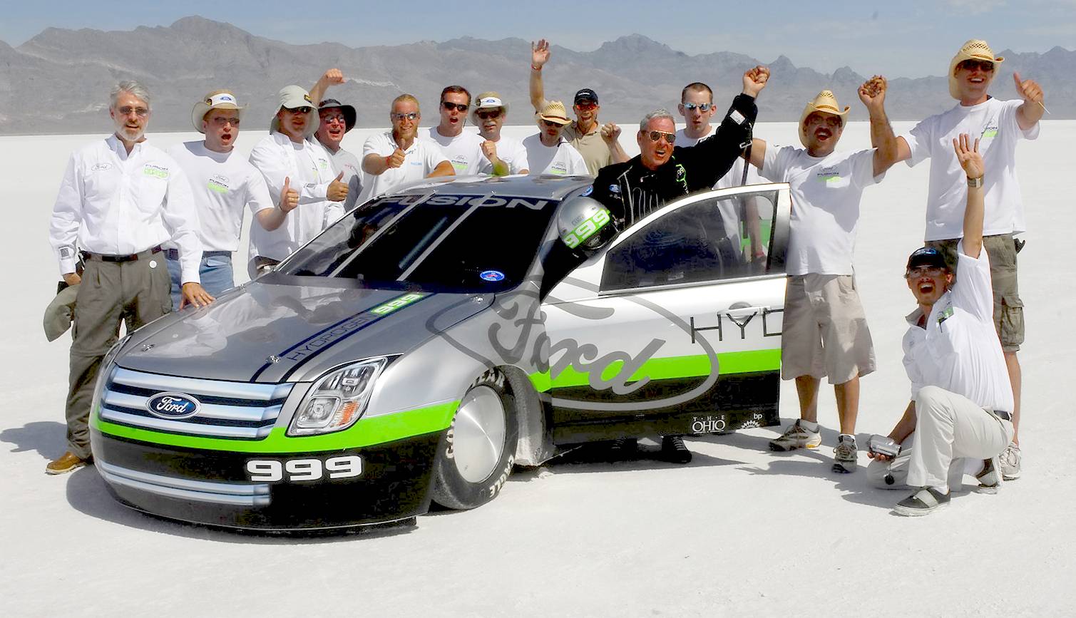 Ford's hydrogen powered Fusion fuel cell electric land speed record car