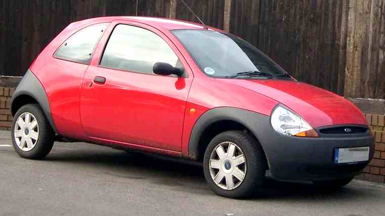 Ford Ka in red with alloy wheels