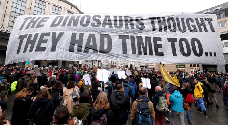 The dinosaurs thought they had time too