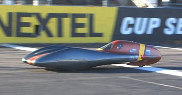 Michael Lewis drives his Open Class electric car Team Electrolite electrathon