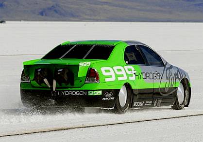 Ford Fusion running at Bonneville Salt Flats 2007