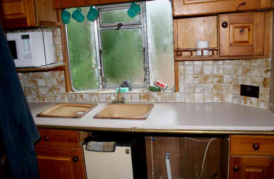 Gyspy caravan kitchen